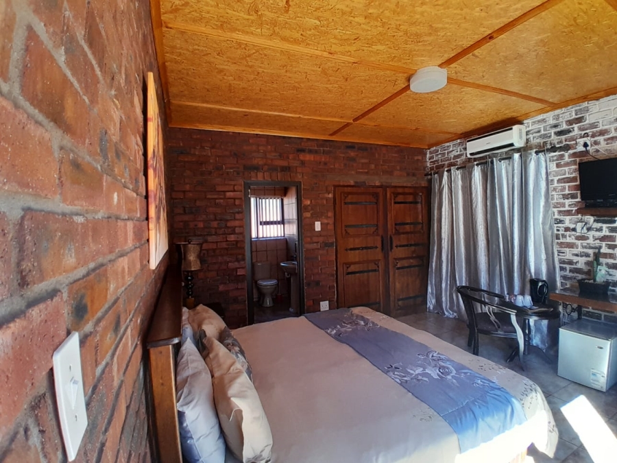 10 Bedroom Property for Sale in Kathu Northern Cape